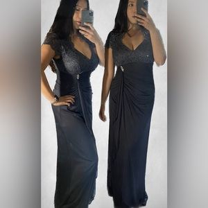 NWT David’s Bridal Betsy Adam dress